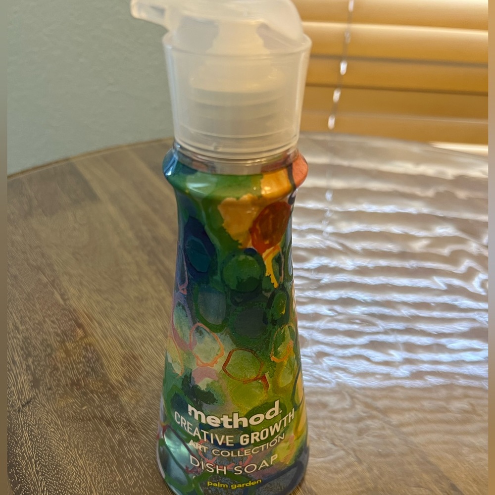 METHOD DISH SOAP Creative Garden Palm Garden